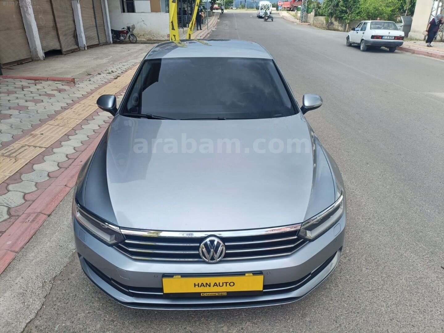 Galeriden Volkswagen Passat 1.6 TDi BlueMotion Highline 2018 Model Hatay 160.000 km Gri 2