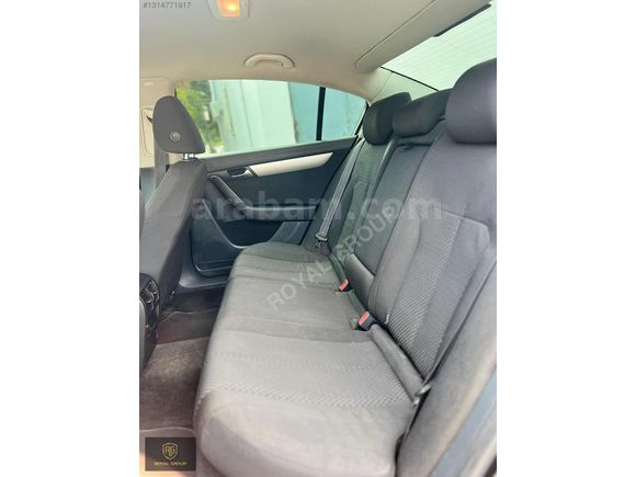 ROYAL GROUP'TAN VW PASSAT 1.6 TDI