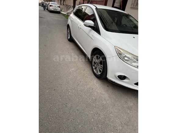 Sahibinden Ford Focus 1.6 Ti-VCT Style 2013 Model 
