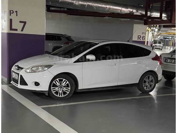 Sahibinden Ford Focus 1.6 Ti-VCT Style 2013 Model 