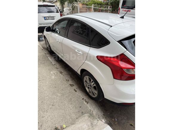 Sahibinden Ford Focus 1.6 Ti-VCT Style 2013 Model 