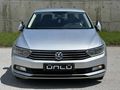 // ÜNLÜ // 2015 MODEL PASSAT 1.6 TDI MANUEL BAKIMLI