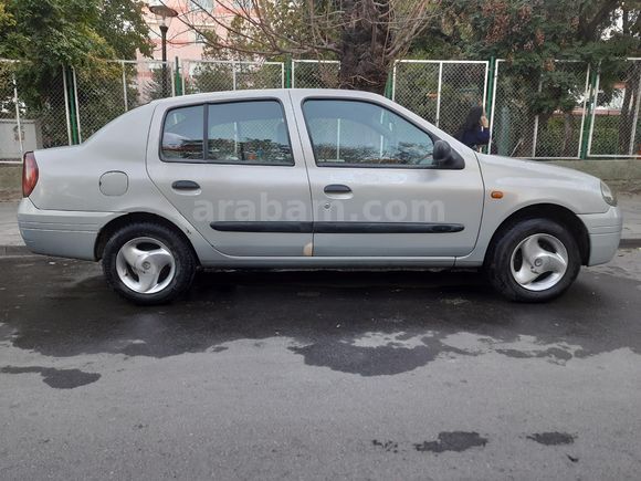 Sahibinden Renault Clio 1.4 RNA 2001 Model