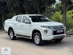 Mitsubishi L200 2.2 4x4 Storm 150HP TAMAMINA KREDİ DEĞİŞENSİZ.