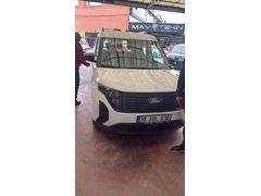 Galeriden Ford Tourneo Courier 1.5 EcoBlue Trend 2025 Model Elazığ