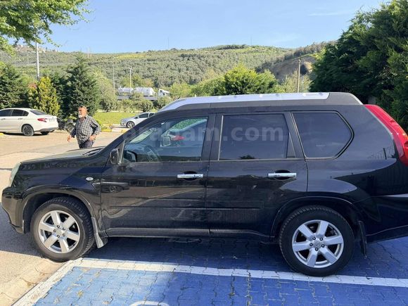 REALMOTORS'DAN 2011 X-TRAİL LE DEĞİŞENSİZ