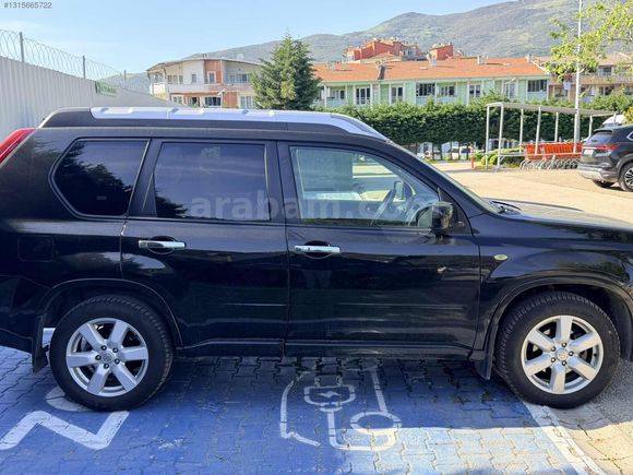 REALMOTORS'DAN 2011 X-TRAİL LE DEĞİŞENSİZ