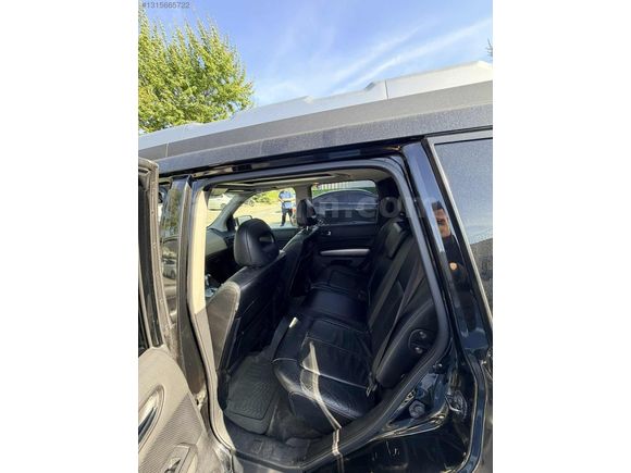 REALMOTORS'DAN 2011 X-TRAİL LE DEĞİŞENSİZ