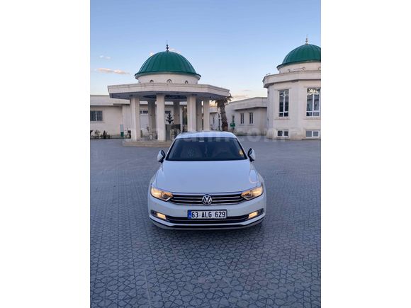 HATASIZ 2016 
Sahibinden Volkswagen Passat 1.6 TDi BlueMotion Comfortline 2016 Model 