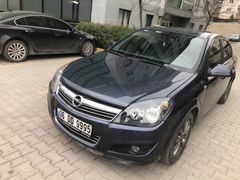 İkinci Sahibinden Bakımlı Opel Astra 1.6 Enjoy 111.Yıl 2010 Model 