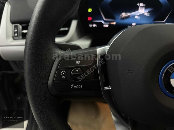 SELECTIVE-2024 BMW İX2 eDRİVE20 HATASIZ HAFIZA LASER K.ŞARJ