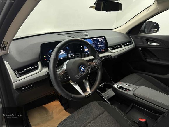 SELECTIVE-2024 BMW İX2 eDRİVE20 HATASIZ HAFIZA LASER K.ŞARJ
