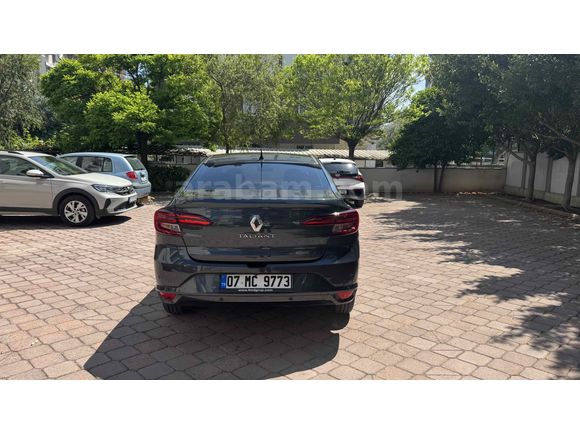 Renault Taliant 1.0 T Joy 2023 Model  