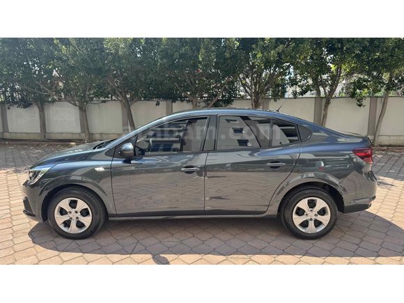 Renault Taliant 1.0 T Joy 2023 Model  