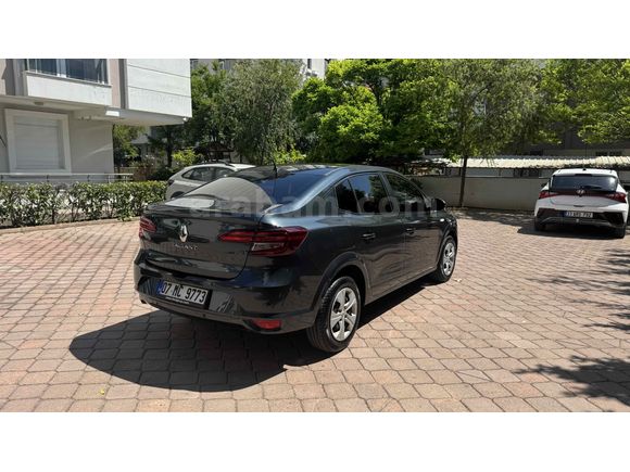 Renault Taliant 1.0 T Joy 2023 Model  