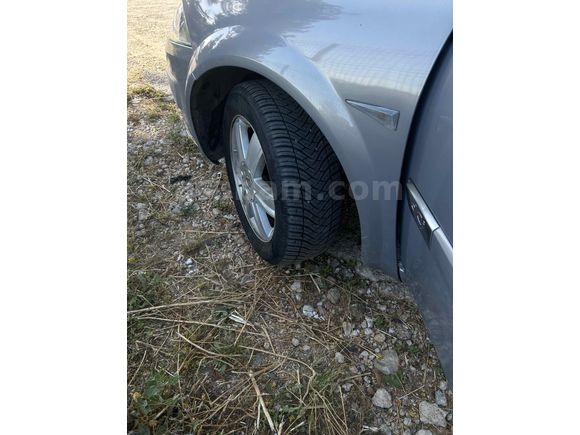 Sahibinden Renault Megane 1.5 dCi Dynamique 2005 Model 