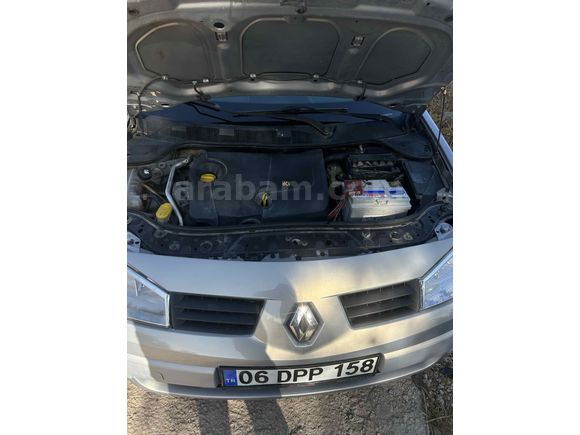 Sahibinden Renault Megane 1.5 dCi Dynamique 2005 Model 