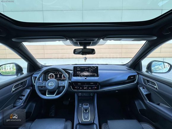 BOYASIZ 27 BİN KM'DE QASHQAİ 1.3 DIG-T HEAD-UP ISITMA CAM TAVAN