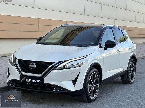 BOYASIZ 27 BİN KM'DE QASHQAİ 1.3 DIG-T HEAD-UP ISITMA CAM TAVAN