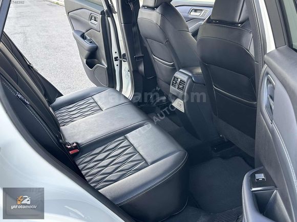BOYASIZ 27 BİN KM'DE QASHQAİ 1.3 DIG-T HEAD-UP ISITMA CAM TAVAN