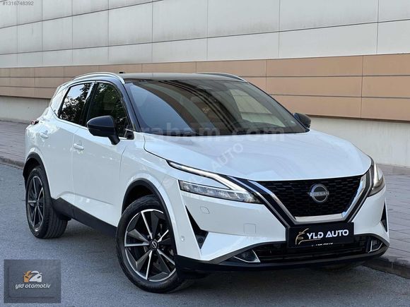 BOYASIZ 27 BİN KM'DE QASHQAİ 1.3 DIG-T HEAD-UP ISITMA CAM TAVAN