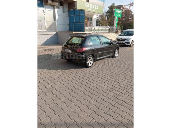 Sahibinden Peugeot 206 1.4 HDi Feline 2008 Model