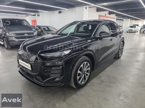 AVEK OTOMOTİV'DEN ORJİNAL DÜŞÜK KİLOMETRELİ AUDİ Q6