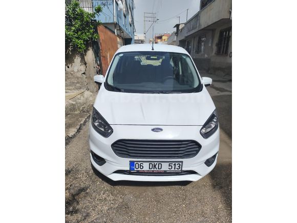 Sahibinden Ford Tourneo Courier 1.5 TDCi Delux 2022 Model  120.000 km Beyaz