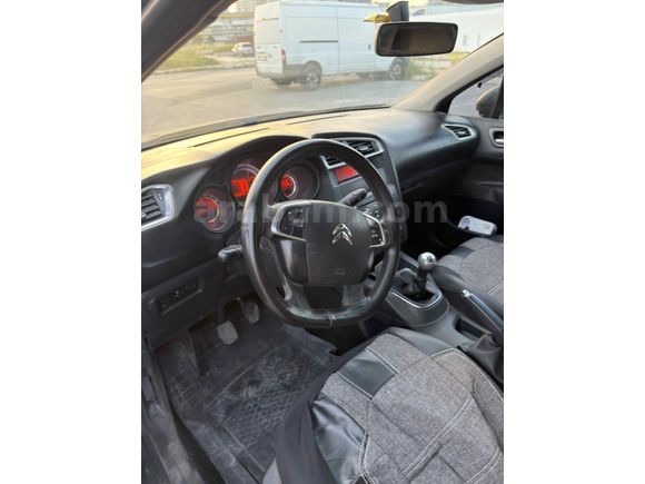 Galeriden Citroen C4 1.6 HDi Attraction 2012 Model İzmir