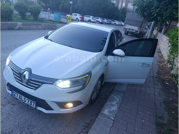 Sahibinden Renault Megane 1.5 dCi Touch 2017 Model