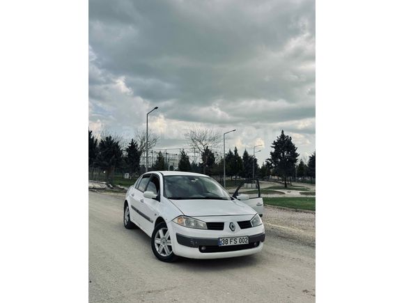 Sahibinden Renault Megane 1.6 Dynamique 2005 Model 