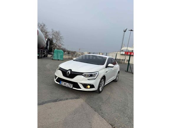 Sahibinden Renault Megane 1.3 TCe Joy 2020 Model 
