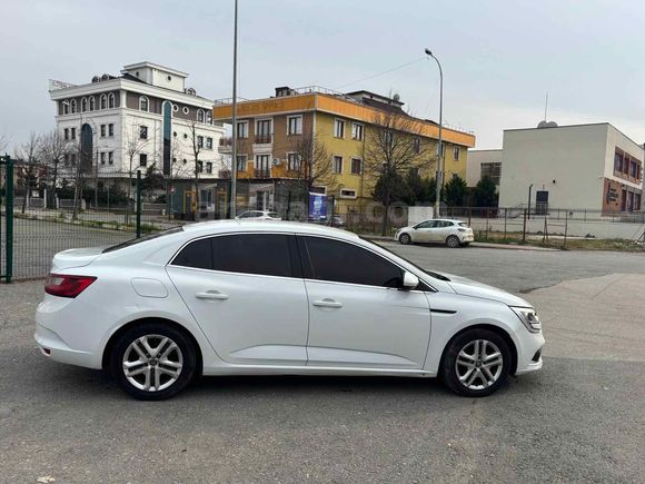 Sahibinden Renault Megane 1.3 TCe Joy 2020 Model 