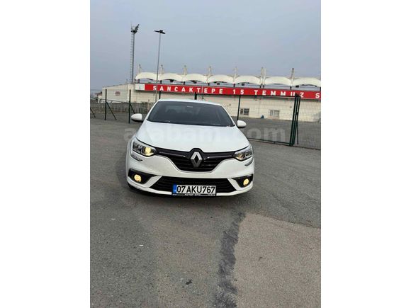 Sahibinden Renault Megane 1.3 TCe Joy 2020 Model 
