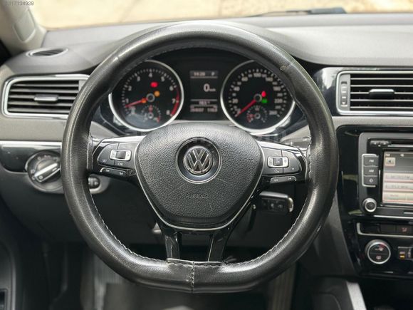 ECEMİR AUTO'DAN 2014 MODEL 15 KASA JETTA 1.2 TSI DSG CONFORTLİNE