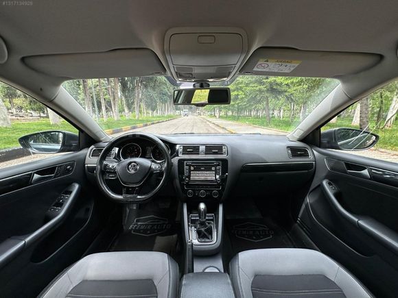 ECEMİR AUTO'DAN 2014 MODEL 15 KASA JETTA 1.2 TSI DSG CONFORTLİNE