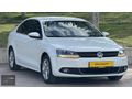 VOLKSWAGEN JETTA 1.2TSİ HİGLİNE HATASIZ 2014 MODEL EMSALSİZ