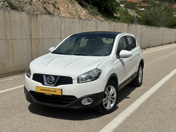 2012 / PANAROMİK CAM TAVAN / 117 HP / OTOMATİK / İLK ELDEN