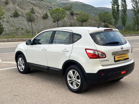 2012 / PANAROMİK CAM TAVAN / 117 HP / OTOMATİK / İLK ELDEN