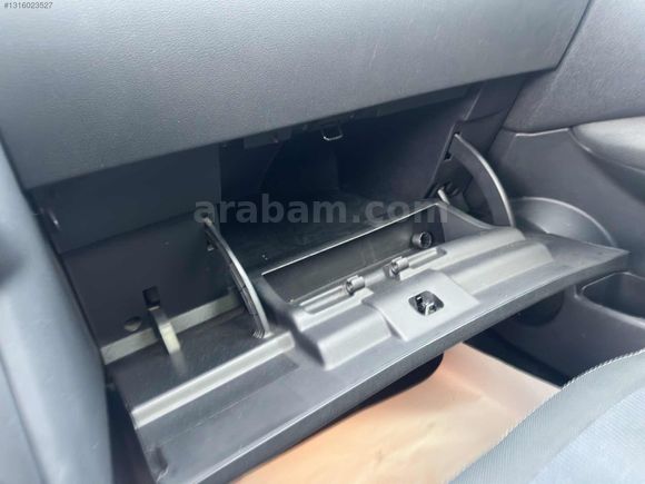 2012 / PANAROMİK CAM TAVAN / 117 HP / OTOMATİK / İLK ELDEN