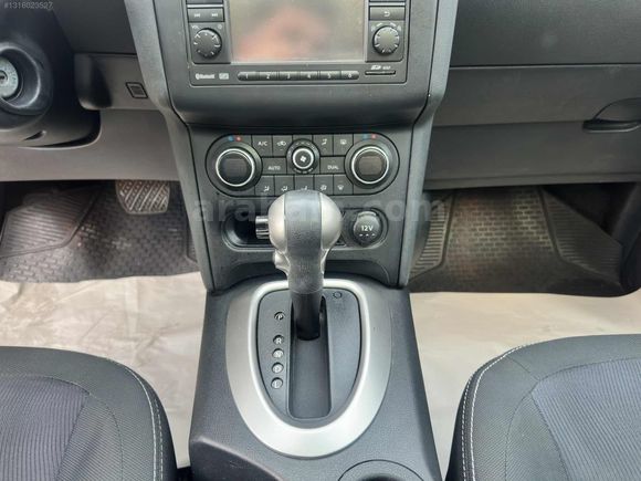 2012 / PANAROMİK CAM TAVAN / 117 HP / OTOMATİK / İLK ELDEN