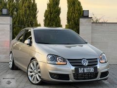 BAY MOTORS'DAN WOLKSWAGEN JETTA 1.6 EKSTRALI HATASIZ