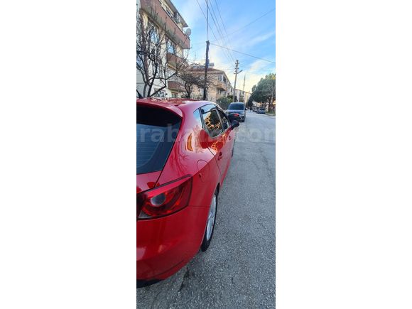 Sahibinden Seat Ibiza 1.4 Reference 2013 Model  165.000 km Kırmızı