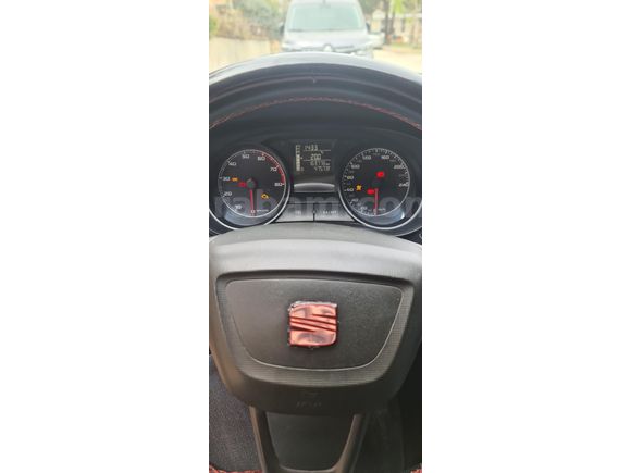 Sahibinden Seat Ibiza 1.4 Reference 2013 Model  165.000 km Kırmızı