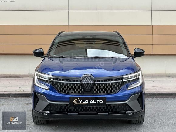 BOYASIZ 13 BİN KM'DE 2024 MODEL RENAULT AUSTRAL HYBRİD CAM TAVAN