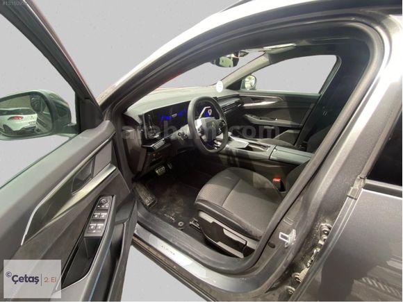 ÇETAŞ RENAULT MAHMUTBEY'DEN 2024 AUSTRAL TECHNO ESPRİT ALPİNE