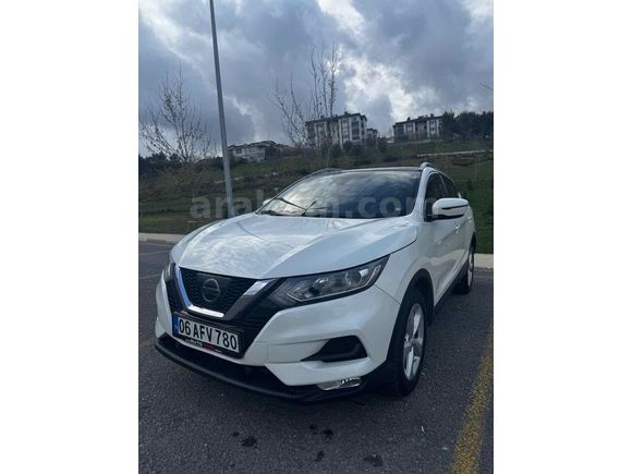 SAHİBİNDEN 2017 MAKYAJLI KASA NİSSAN QASHQAİ 1.2 SKYPACK
