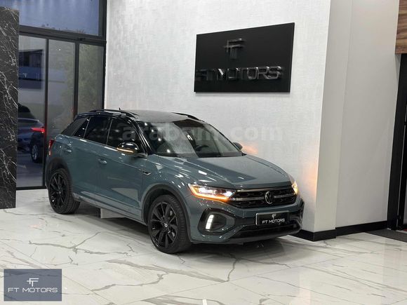 FT MOTORS'2022T-ROC 1.5TSI R-LİNE 150hp+CAMTAVAN+HATASIZ+KM56332