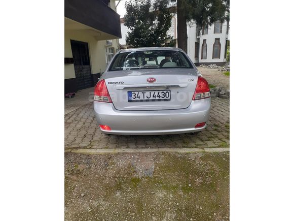 Sahibinden Kia Cerato 1.6 EX Advance 2008 Model  318.000 km Gri (metalik)