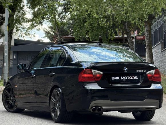 BRK MOTORS BMW 320D PREMİUM E90 EMSALSİZ TEMİZLİKTE